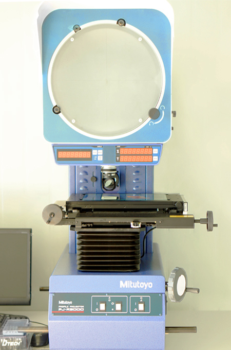 Video Comparator for Miniature Lamp Test